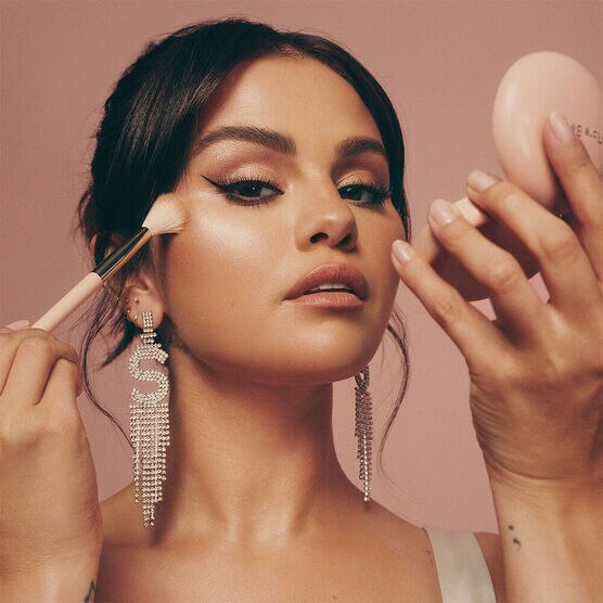 POSITIVE LIGH SILKY TOUCH HIGHLIGHTER